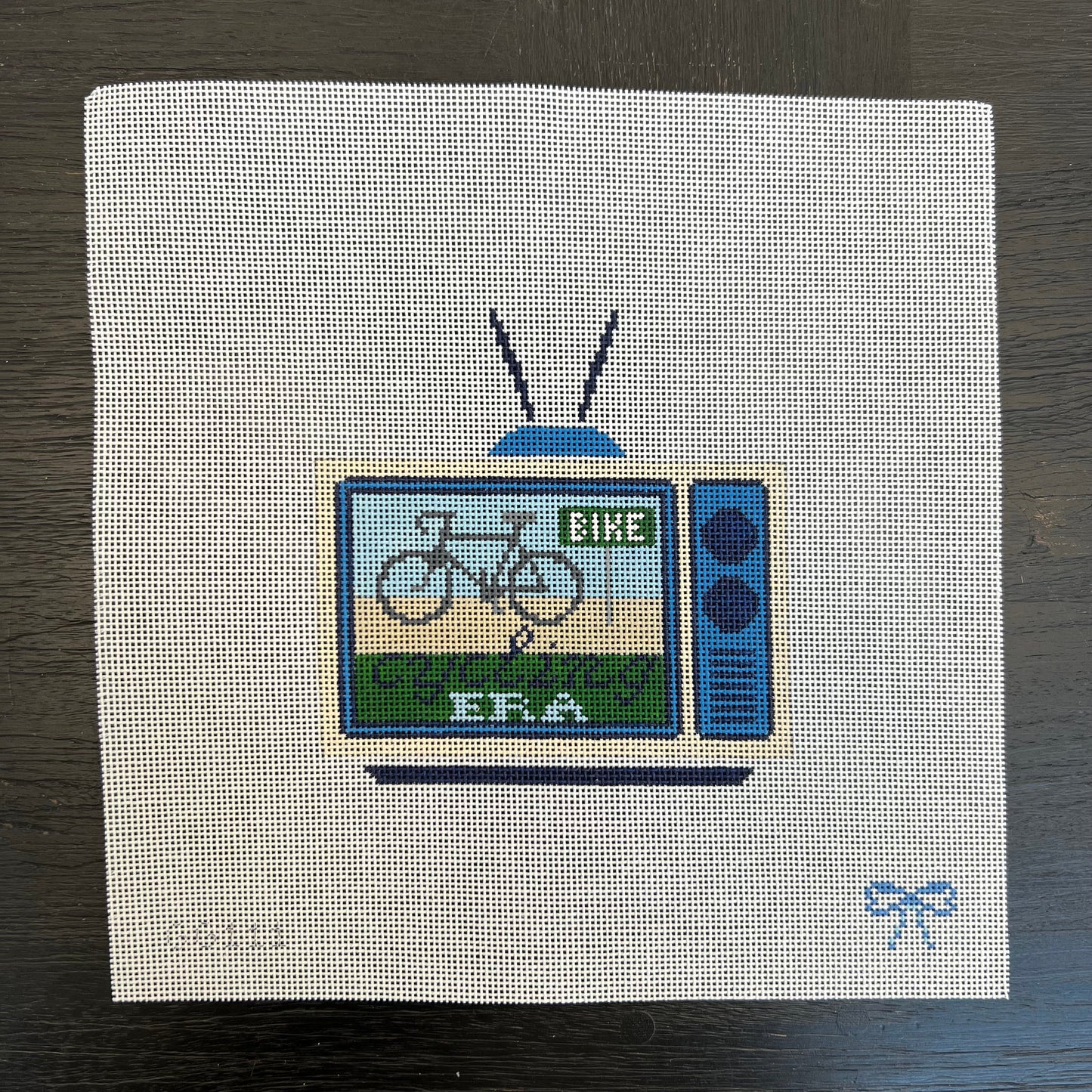 Retro TV - Cycling - GG111