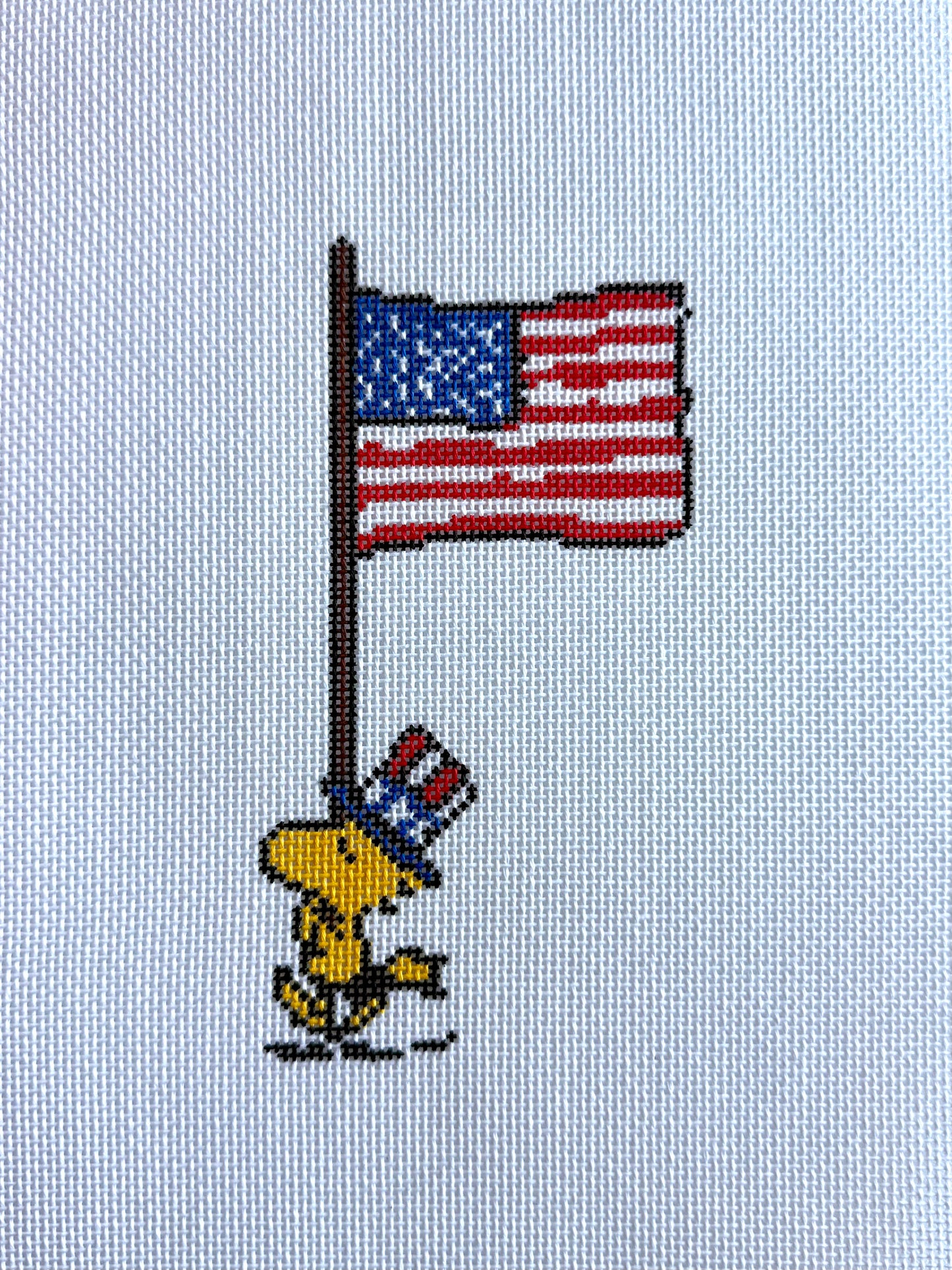 PNTS-PATRIOT02 - Woodstock w/Flag Canvas