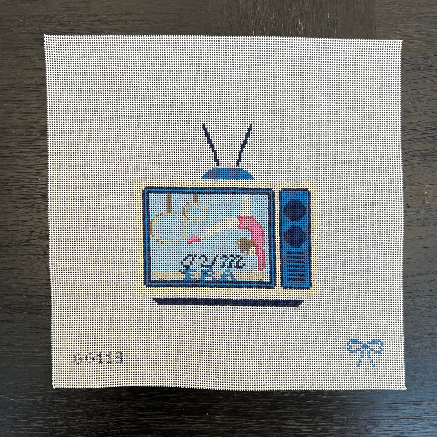 GG113 - Retro TV - Gym