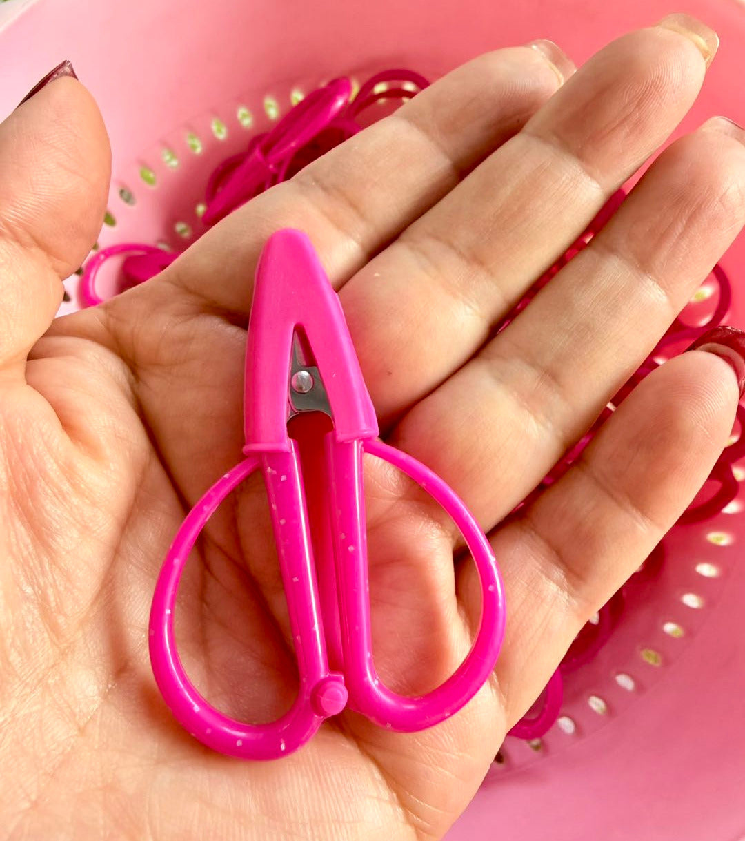 Esclusive Saturated Super Snips – Bright Pink with a touch of Glitter ...