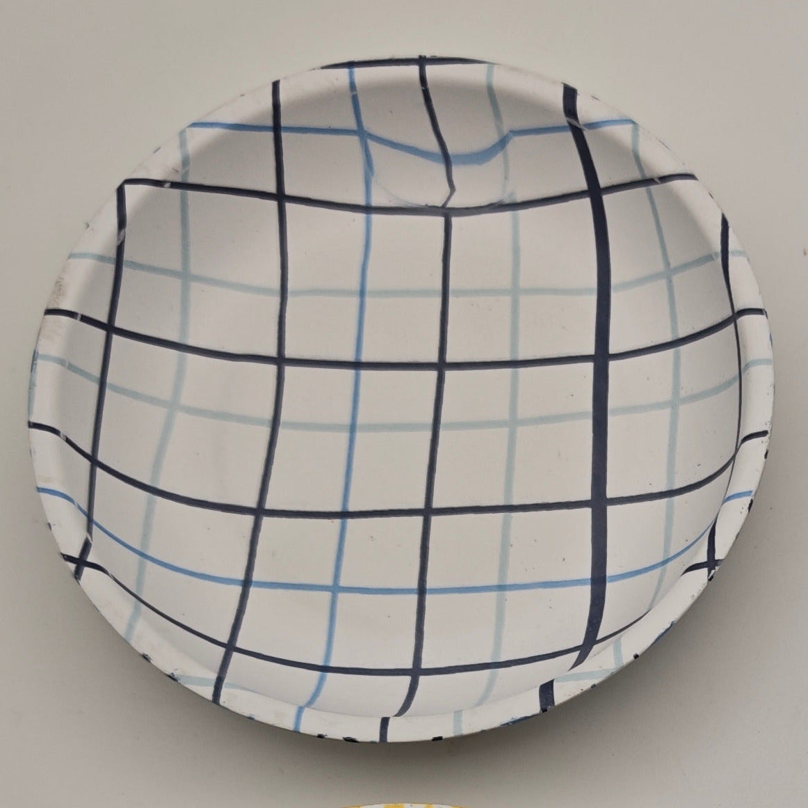 Top view of Magnetic Ort Bowl