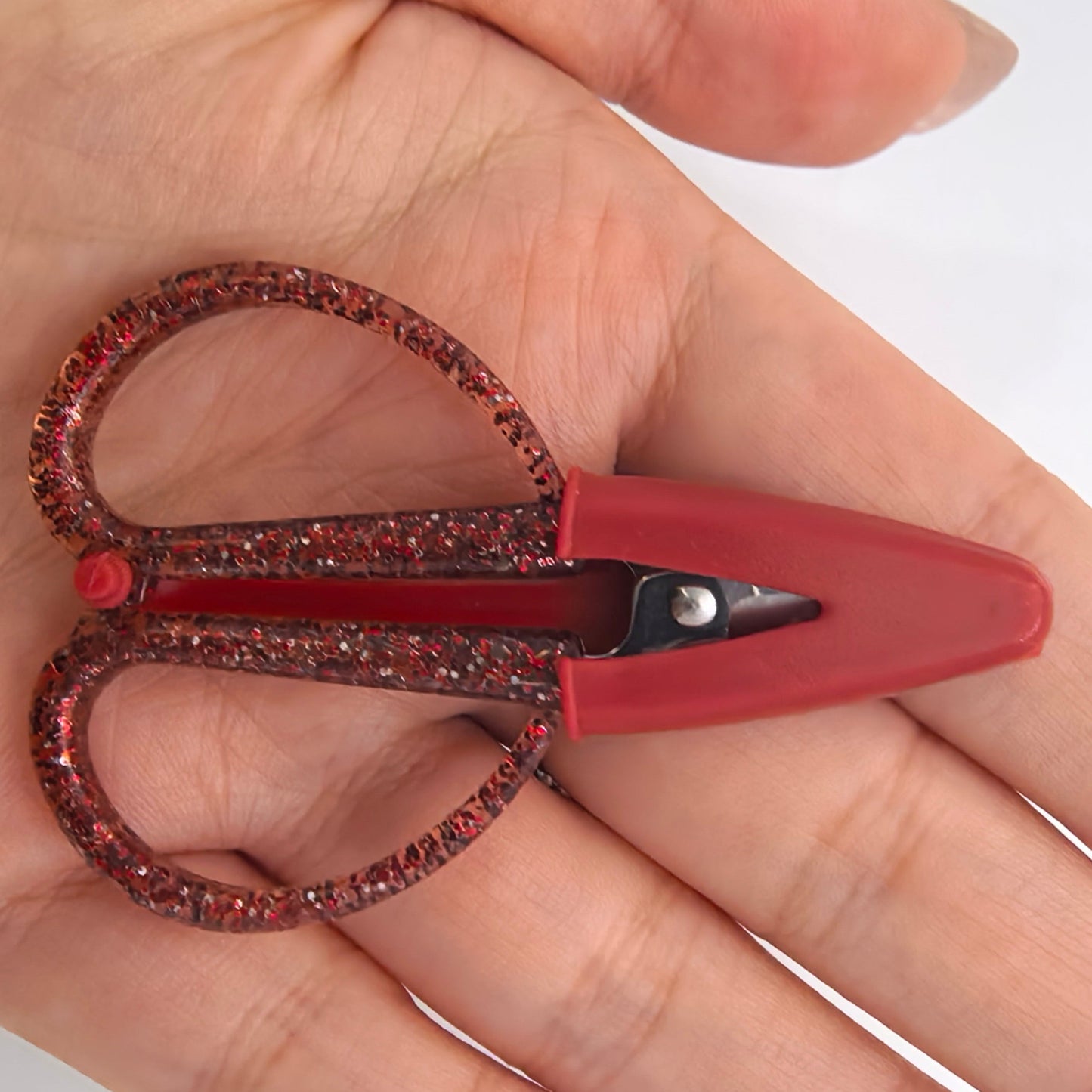 Red Sparkle Snips