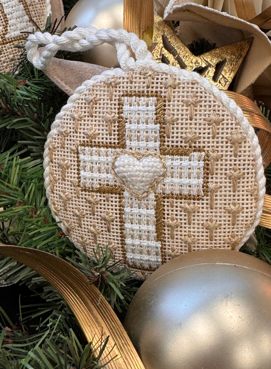 KICH2412 - Gold & White Nativity - Cross